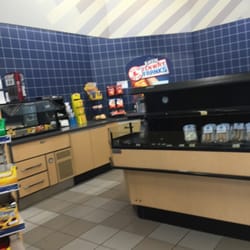 Alltown Fresh - Mobil - Alltown Convenience of Easton -- 491 Foundry Street / Route 106, Junction @ Depot Street, Easton Interior
