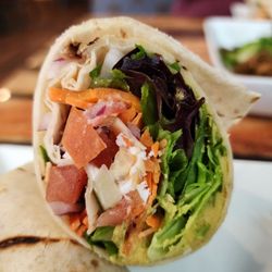 Roadie Joe's Bar & Grill - Thai Veggie Wrap