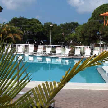Sun Retreats Dunedin - RV Parks Near Me - Dunedin, Florida Sun Retreats Dunedin - RV Parks Near Me - Dunedin, Florida