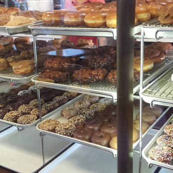 Donut Queen - Donuts Near Me - Vacaville, California