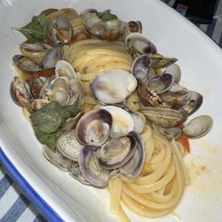 La Bettola del Pescatore - Captain Giò's Gnocco alla Pescatora 0o* Substitute linguine for the gnocchi