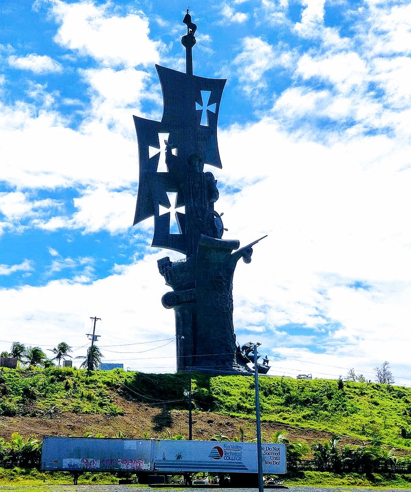 Birth of the New World La Estatua de Colón Image