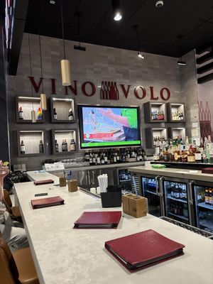 Vino Volo by null