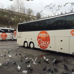 Metro Turizm Esenler Otogarı Yazihanesi - Esnaf kuslari doyuruyor :)