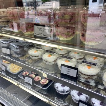 Sugar Daddy Bakery - So many inviting items *drool* - Bakeries Near Me - Sault Ste Marie, Michigan