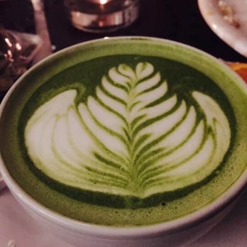 Urth Caffe - Coffee & Tea Near Me - Laguna Beach, California