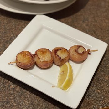 Skipper Jacks - Bacon wrapped scallops - Seafood Near Me - Moncton, New Brunswick Skipper Jacks - Bacon wrapped scallops - Seafood Near Me - Moncton, New Brunswick