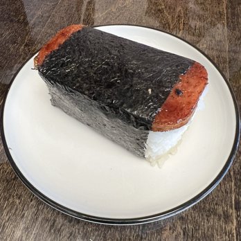Oli's Kitchen - Spam Musubi - Breakfast & Brunch Near Me - Honolulu, Hawaii