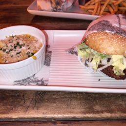Honey Mustard Chick'n Sandwich with Mac and Cheese Honey Mustard Chick'n Sandwich with Mac and Cheese