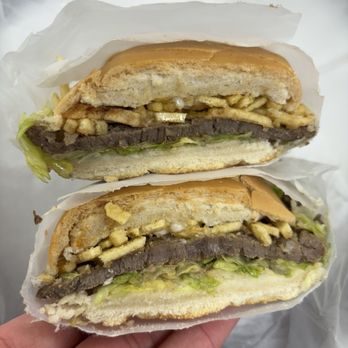Mary’s Cafe & Coin Laundry - Pan con Bistec // Steak Sandwich - Cuban Near Me - Miami, Florida