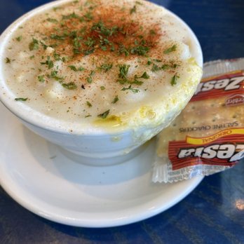 Mo's Seafood & Chowder - Clam Chowder - American Near Me - Astoria, Oregon Mo's Seafood & Chowder - Clam Chowder - American Near Me - Astoria, Oregon