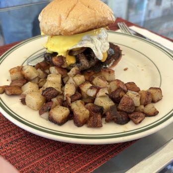 Swan Street Diner - Diners Near Me - Buffalo, New York Swan Street Diner - Diners Near Me - Buffalo, New York