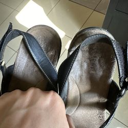 Sunnyside Shoe Clinic & Alterations - New feel