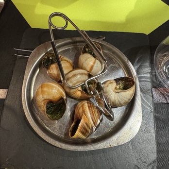 La Vie d'Ange - Escargot - French Near Me - Paris, 75