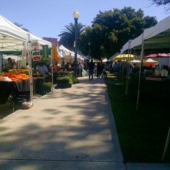 Downtown Oxnard Farmers Market - Lots of local, fresh produce and such - Farmers Market Near Me - Oxnard, California