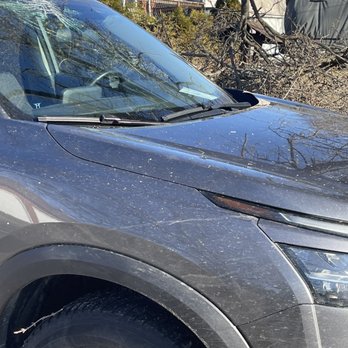 Nadeau's Collision Service - Body Shops Near Me - Peterborough, Ontario Nadeau's Collision Service - Body Shops Near Me - Peterborough, Ontario