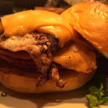 Maloney's Pub & Grill - Breakfast sandwich close up - Pubs Near Me - Matawan, New Jersey Maloney's Pub & Grill - Breakfast sandwich close up - Pubs Near Me - Matawan, New Jersey