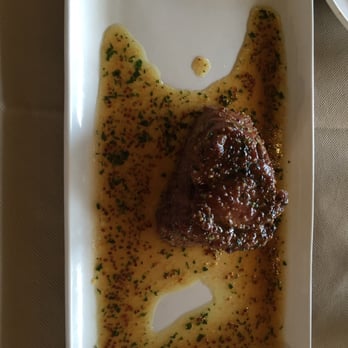 La Plume - Beef filet in old mustard and honey sauce - Pizza Near Me - Peschiera del Garda, VR La Plume - Beef filet in old mustard and honey sauce - Pizza Near Me - Peschiera del Garda, VR
