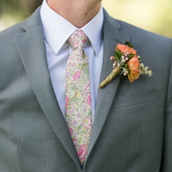 Kate's Blossoms - Floral Designers Near Me