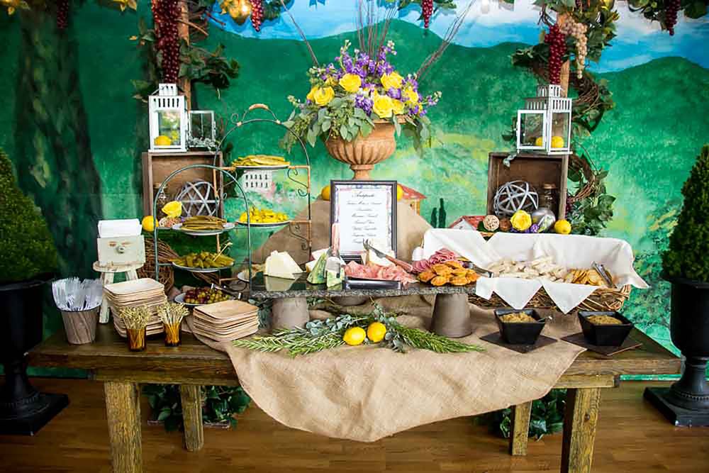 Photos of PICNIC BASKET CATERING Updated August 2024 32 Photos & 24