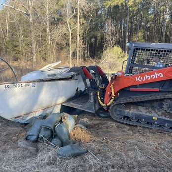 Fall Line Reliable Services - Boat demolition and disposal, Aiken - Demolition Services Near Me - North Augusta, South Carolina
