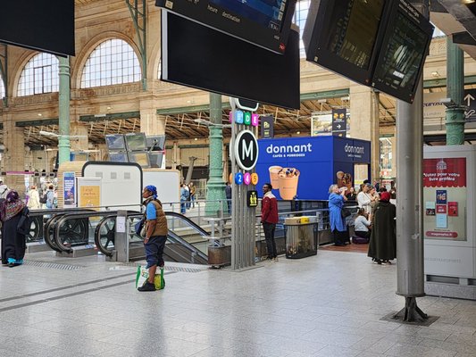 Gare du Nord by null