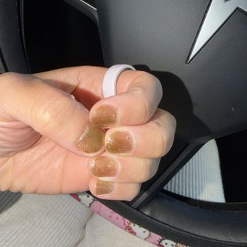 Glossy Nail Lounge - Glitter or Cateye? - Waxing Near Me - San Leandro, California Glossy Nail Lounge - Glitter or Cateye? - Waxing Near Me - San Leandro, California