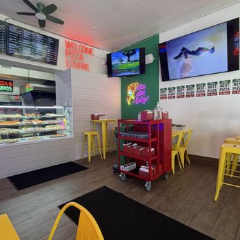 Clematis Pizza - Pizza Near Me - West Palm Beach, Florida