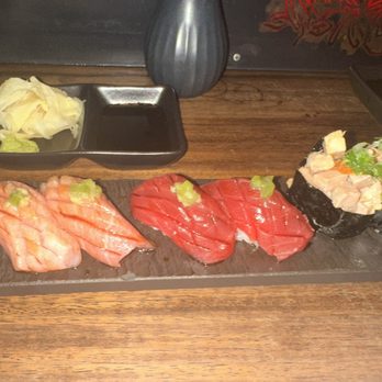 Seaweed Hand Roll Bar - Sushi Bars Near Me - Glendale, California