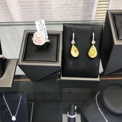 Raiman Rocks - Pink diamond