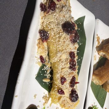 Luna - Chinese Near Me - Markham, Ontario