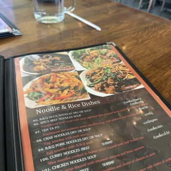Hollywood Thai - So many great options - Thai Near Me - Los Angeles, California Hollywood Thai - So many great options - Thai Near Me - Los Angeles, California