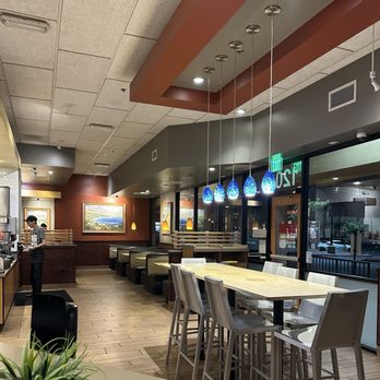 Habit Burger & Grill - Dining area - Salad Near Me - Henderson, Nevada Habit Burger & Grill - Dining area - Salad Near Me - Henderson, Nevada