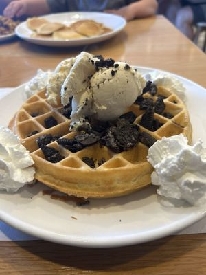 Anthony's Pancake House by null