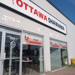 Ottawa Shawarma - Front of the restaurant