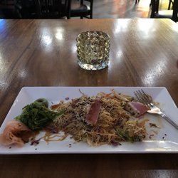 Bon Manjer - Ahí Tuna with Noodles