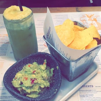 Wahaca - Green and Lean juice with the chips and guac - Mexican Near Me - London, XGL