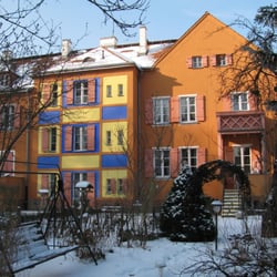 Gartenstadt Falkenberg - Die zweistöckigen Häuser dort.