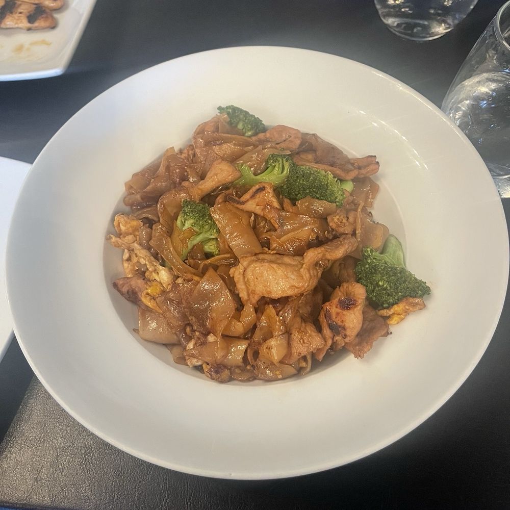 Thai Talay - Pad See You with pork - Thai Near Me - Westchester, California