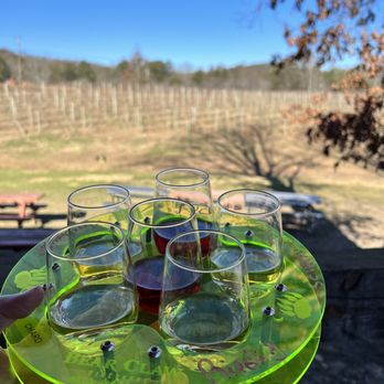 Bear Claw Vineyards - Full flight. $28 - Wineries Near Me - Blue Ridge, Georgia Bear Claw Vineyards - Full flight. $28 - Wineries Near Me - Blue Ridge, Georgia