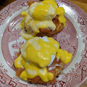 Bombolo - Lox Benedict. $23. Gin-cured Icelandic salmon, capers, red onions, eggs, hollandaise. - New American Near Me - Chapel Hill, North Carolina
