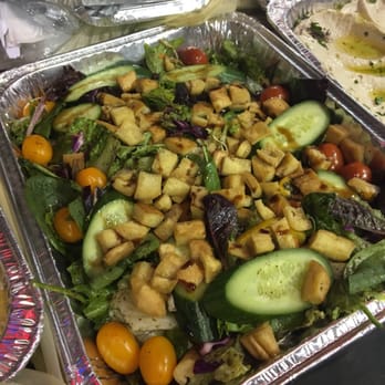 Al Bawadi Grill - House salad - Mediterranean Near Me - Bridgeview, Illinois