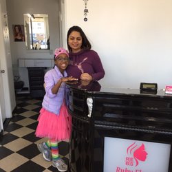 Ruby Elegant Beauty Salon - Very friendly owner Ruby with my daughter
