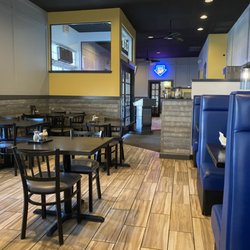 Bee'z Bistro & Pub