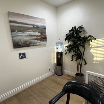 Govindarajan Sudha, MD - Lobby - Family Practice Near Me - Montebello, California