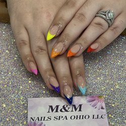 M&M nails spa