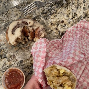 Colorado Coffee - Sausage breakfast burrito and cinnamon roll. - Gelato Near Me - Loveland, Colorado Colorado Coffee - Sausage breakfast burrito and cinnamon roll. - Gelato Near Me - Loveland, Colorado