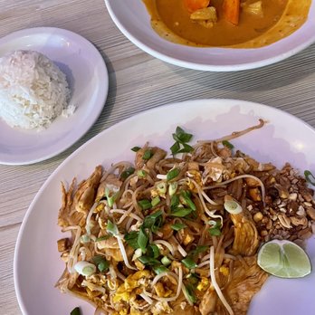 Narunya's - Thai Near Me - Belton, Texas