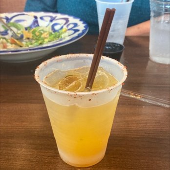 VIVA Tacos & Tequila - Peach jalapeño margarita - Mexican Near Me - Charleston, South Carolina VIVA Tacos & Tequila - Peach jalapeño margarita - Mexican Near Me - Charleston, South Carolina