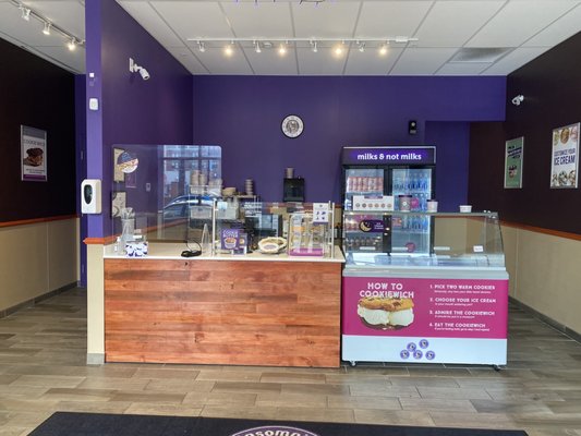 Insomnia Cookies by null